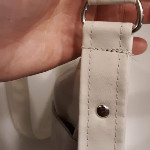 NEW Southwestern Aztec Medallion floral Shoulder bag Purse Faux Leather Ivory Gr - Picture 8 of 9